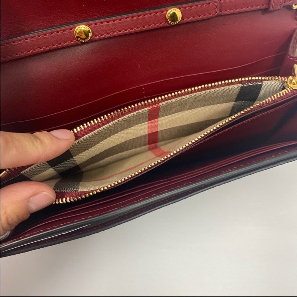 Burberry wallet Crossbody - Picture 6 of 9